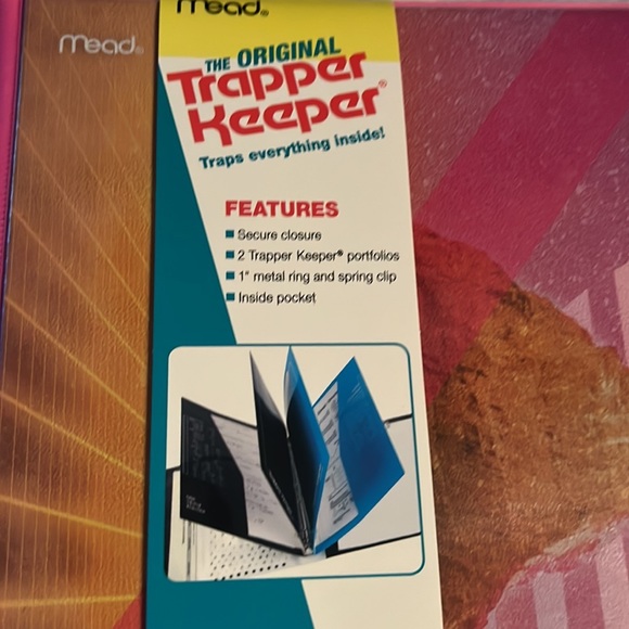 The Original Trapper Keeper Retro Sunset Design - Picture 9 of 11
